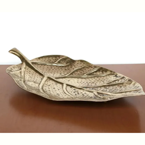 Bandeja de hojas personalizada, plato de servicio de aluminio hecho a mano para comedor, cocina, boda, fiesta, celebración y Hotel moderno - Product Image 1