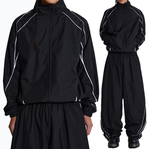 Chaqueta reflectante con cremallera, conjunto cortavientos a rayas laterales, chándal con logotipo personalizado para hombre - Product Image 1