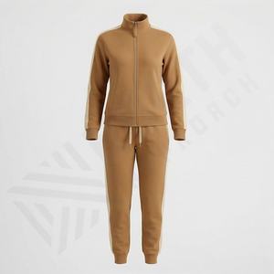 Conjunto Deportivo para Mujer de Último Diseño, Personalizado, al por Mayor, Ropa Casual Ligera para Gimnasio y Running, Felpa Suave, Color Personalizado - Product Image 1