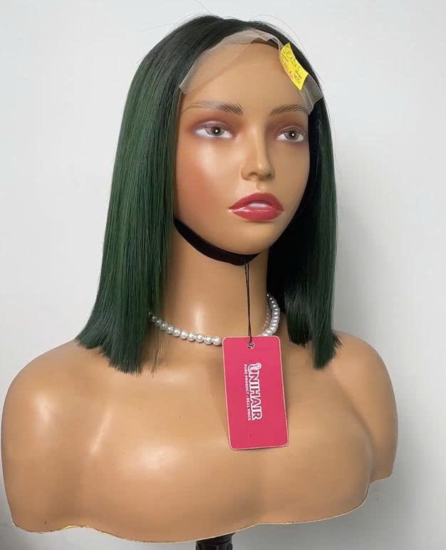 สีเขียว