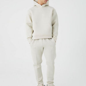 Nuevo chándal para hombre, ropa deportiva, venta al por mayor, Diseña tu propio chándal deportivo, conjunto de chándal para hombre, chándal para hombre más vendido - Product Image 1