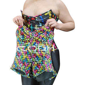 Corset en satin sublimé numérique avec un design croisé multicolore audacieux - Product Image 6