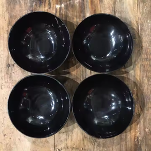 Cuenco de Cuerno Pulido Vintage, Artesanía Tradicional Hecha a Mano con un Toque Moderno para Fiestas de Ensaladas por Crescent Crafts - Product Image 1