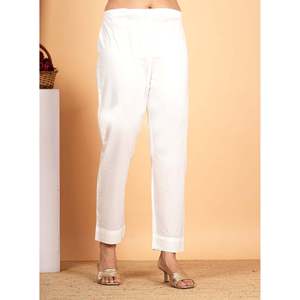 ชุดคุर्ตาสีน้ำเงินปักลายสำหรับผู้หญิง พร้อมผ้าคลุมไหล่ ชุดพื้นเมืองสุดหรูสำหรับงานเทศกาล ชุดแบบดั้งเดิม ของขวัญสำหรับเธอ - Product Image 3