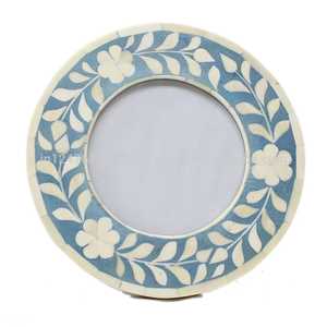 Cadre photo personnalisé léger en MDF avec incrustation d'os artisanale, finition pour la décoration de table de salon, accessoires de cadeaux personnalisés - Product Image 1