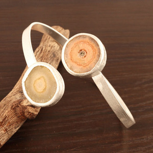 Pulsera de cuarzo con doble piedra solar natural para mujer, brazalete abierto Ajustable, chapado en plata y latón, joyería - Product Image 4