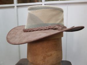 Sombrero de Vaquero de Cuero y Malla Transpirable, Hecho a Mano y Personalizado, Estilo Western para Verano, Sombrero de Rancho con Ala Ancha, Estilo Outback, Unisex - Product Image 5