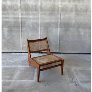 安乐椅实心柚木委员会椅高品质客厅椅价格最优制造商供应商来自印度