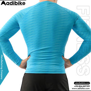 T-shirt de compression respirant à manches courtes pour homme, écologique, séchage rapide, sublimation personnalisée, qualité supérieure, vente en gros 2025 - Product Image 5