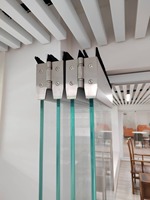 Porte coulissante en verre empilable sans cadre pour l'intérieur des bureaux