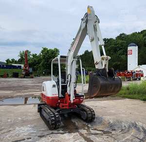 Mini-excavatrice Takeuchi TB320, machine agricole et de construction, à vendre - Product Image 2