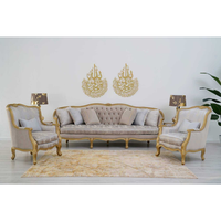 Ensemble de meubles de salon, canapé et fauteuil en bois d'acajou avec finition dorée et sculpture artisanale de qualité pour l'intérieur