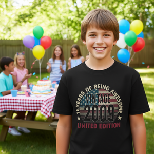 T-shirt vintage pour garçon, 16e anniversaire, 2009, célébrez le 16e anniversaire avec style - Product Image 3