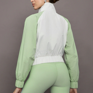 Veste de survêtement surdimensionnée en tissu tissé avec fermeture éclair, blocs de couleur, ourlet élastique léger, fabrication sur mesure OEM pour femmes - Product Image 5