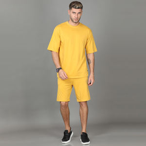 Conjunto de ropa de verano informal de dos piezas para hombre, camiseta de manga corta y pantalones cortos, precio al por mayor - Product Image 1