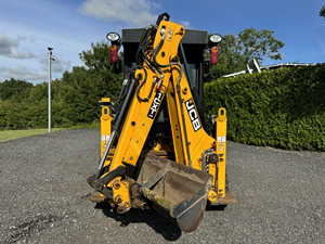 Retroexcavadora JCB 1CXT de alto flujo, lista para EPA/CE, a precio económico con accesorios para construcción - Product Image 3