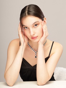 ชุดสร้อยคอเครื่องประดับแฟชั่นดีไซน์ไม่ซ้ําใครสําหรับโอกาสพิเศษเช่นงานแต่งงานและเทศกาล - Product Image 5