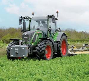 รถแทรกเตอร์อเนกประสงค์ Fent รุ่น 1100 Vario 70 แรงม้า ขับเคลื่อน 4 ล้อ ระบบเกียร์ขับเคลื่อนล้อ  ประสิทธิภาพสูง พร้อมปั๊มเกียร์และเครื่องยนต์สำหรับงานเกษตร ขาย - Product Image 3