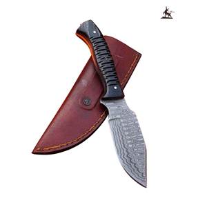 Cuchillo de caza y desollado de acero de Damasco hecho a mano con Funda de cuero personalizable opciones OEM disponibles - Product Image 1