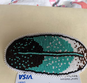 Perles fabriquées en natif, Barrette, Barrette à cheveux barrette perlée à la main Barretts violets - Product Image 1