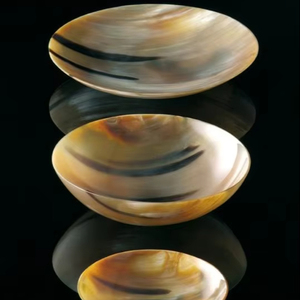 IMAGES QUALITÉ BOL À SALADE EN CORNE DE BUFFLE FAIT À LA MAIN Bol de service en corne naturelle fabriqué à la main Style animal très poli - Product Image 1