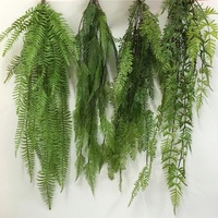 Vente en gros de fougère de Boston artificielle, faux arbustes verts, plantes apportant de l'herbe pour salon, bureau, balcon, décoration suspendue