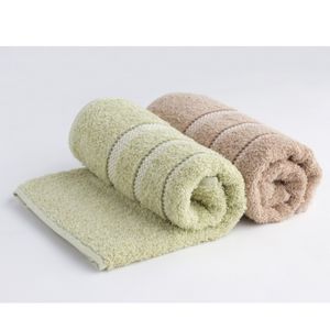 Petite serviette de bain au design moderne de bonne qualité Serviettes de bain tissées personnalisées en éponge 100% coton Serviette de bain de golf de l'Inde - Product Image 4
