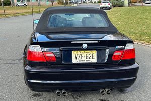 BMW M3 Cabriolet d'occasion 2004 en excellent état, prêt à être expédié - Product Image 5