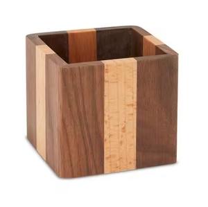 ชุดที่ใส่ปากกาไม้ที่ทำด้วยมือและสง่างามออกแบบให้เข้ากับโต๊ะด้วยลายดอกไม้และแกะสลัก - Product Image 2