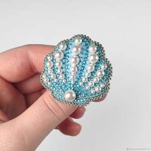 Llavero ligero de aleación con abalorios y bordado de pastel a la moda, respetuoso con el medio ambiente, duradero, resistente al agua, nuevo diseño - Product Image 2