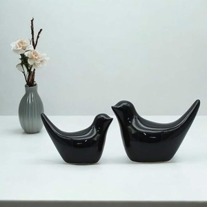 Figurines d'oiseaux en céramique noire brillante |   Décoration d'intérieur minimaliste nordique - Product Image 1