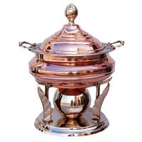 Plat à friture rond traditionnel en cuivre avec base sculptée idéal pour le banquet servant un buffet de mariage et d'hôtel