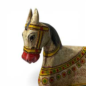 Silla de Madera Pintada a Mano con Forma de Caballo para Bebés y Niños - Product Image 4