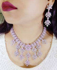 Collier de mariée ensemble avec boucles d'oreilles femmes indiennes bijoux pierres et perles de haute qualité pour mariage et tenue de fête - Product Image 2