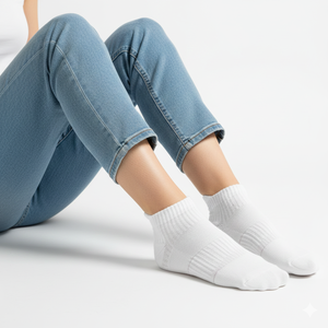 Chaussettes de sport pour femmes, demi-éponge, personnalisables avec logo et marque, motif rayé, antidérapantes - Product Image 2