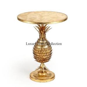 โต๊ะกลางและโต๊ะข้างเคลือบเงาสีทองโต๊ะดีไซน์เนอร์รูปทรงสับปะรด - Product Image 1