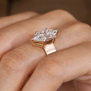 แหวนเพชรทรงมาร์คีส์แบบเดี่ยว 4 กะรัต สไตล์ดัตช์ - Product Image 6