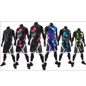 ชุดเสื้อบาสเก็ตบอลแบบใส่กลับด้านได้กำหนดได้เองเครื่องแบบพิมพ์ซับลิเมชันผ้าตาข่ายระบายอากาศได้อย่างรวดเร็วแห้งเร็วสำหรับวัยรุ่นและผู้ใหญ่ - Product Image 6