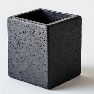 Porte-brosse à dents en métal décoratif, design moderne, caractéristiques écologiques, conçu pour les maisons, les bureaux, les hôtels, les stations balnéaires, offrant un service haut de gamme - Product Image 1