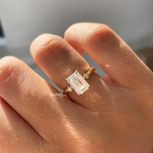 แหวนเพชรทรงมรกตแบบวินเทจสำหรับผู้หญิง ดีไซน์ทันสมัย เพชรเลี้ยงในห้องปฏิบัติการ ชุบทอง 14K 18K สี F ความใส VVS ได้รับการรับรองจาก IGI - Product Image 5