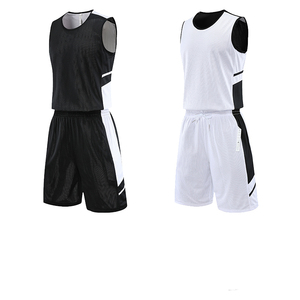 Maillot de basket-ball réversible unisexe 100% polyester, personnalisable, respirant, antibactérien, séchage rapide, ensemble uniforme d'entraînement, taille plus - Product Image 3