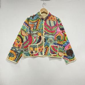 Kantha-Chaqueta de Algodón con Estampado Reversible, Abrigo Corto Hecho a Mano con Estampado Floral, Chaqueta Acolchada de Kantha Coat - Product Image 1