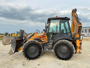 Para Retroexcavadora 695 ST y 580SN WT 4WD con Motor Cummins, Caja de Cambios, EROPS, Cucharón, Controles Piloto, Bomba de Motor, 110HP de Alta Eficiencia - Product Image 3