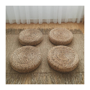 Cojín de Jacinto inspirado en la naturaleza: cojín decorativo hecho a mano para mejorar los interiores ecológicos con textura suave y elegante - Product Image 4