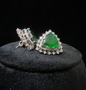 Sólido 14K y 18K Lujo Diamante natural Cluster Stud Pendientes Estilo elegante Joyería de diamantes - Product Image 4