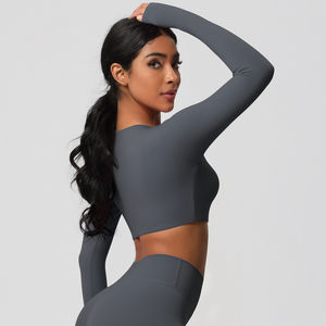 Conjuntos de yoga Fitness Mujer Nueva llegada Venta al por mayor Logotipo personalizado al aire libre Entrenamiento Gimnasio Mujeres Fitness Set - Product Image 6