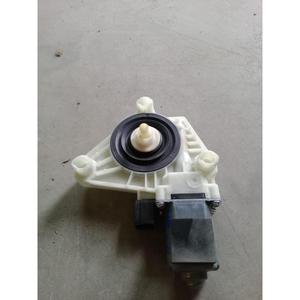 มอเตอร์กระจกไฟฟ้าด้านหลังขวา VOLKSWAGEN Passat Variant B8 (3G5, CB5) (14>) รุ่น 5Q4959801D - Product Image 6