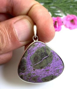 จี้อัญมณีสีม่วงม่วงทำมือที่สวยงามเครื่องประดับที่เป็นเอกลักษณ์และมีสีสันสำหรับทุกโอกาส - Product Image 5