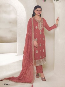 Nuevo Salwar de Diseñador en Organza de Seda Pesada con Bordado de Hilos Múltiples y Lentejuelas para Mujer, Ideal para Bodas y Eventos Formales en Todas las Temporadas - Product Image 4