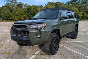 Toyota 4Runner TRD Pro V6 2020, 4x4, conduite à gauche/droite, avec porte-bagages Westcott Designs - Product Image 4